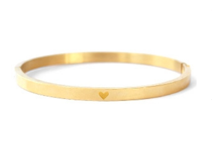 Bangle met subtiel hartje goud